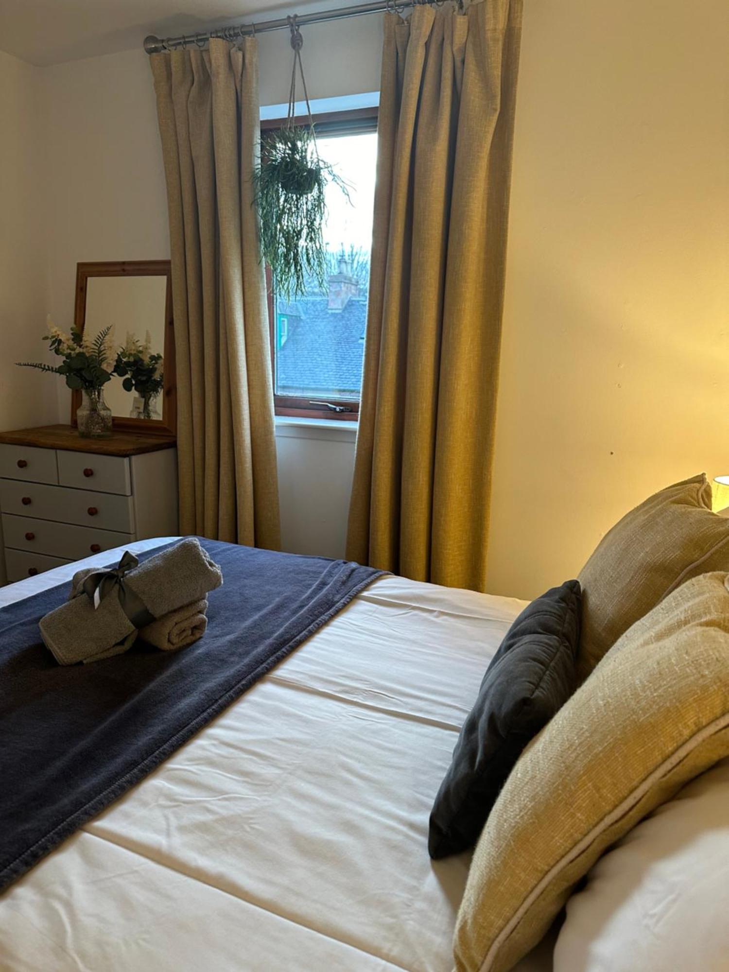 Lovely Modern 2 Bedrom Unit Close To City Center Dalneigh Kültér fotó